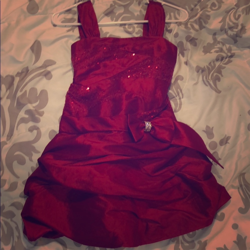 Kids red dress
